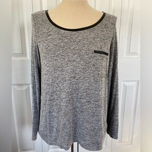 194. Reitmans multi grey long sleeved top size XXL